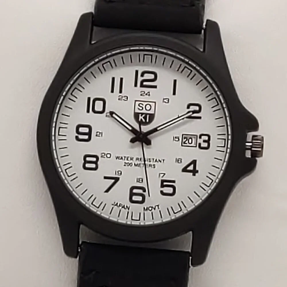 Men's Military Style Field Watch On Leather Strap 41mm Date Is Off